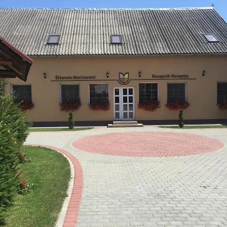 Gyongyvirag Panzio